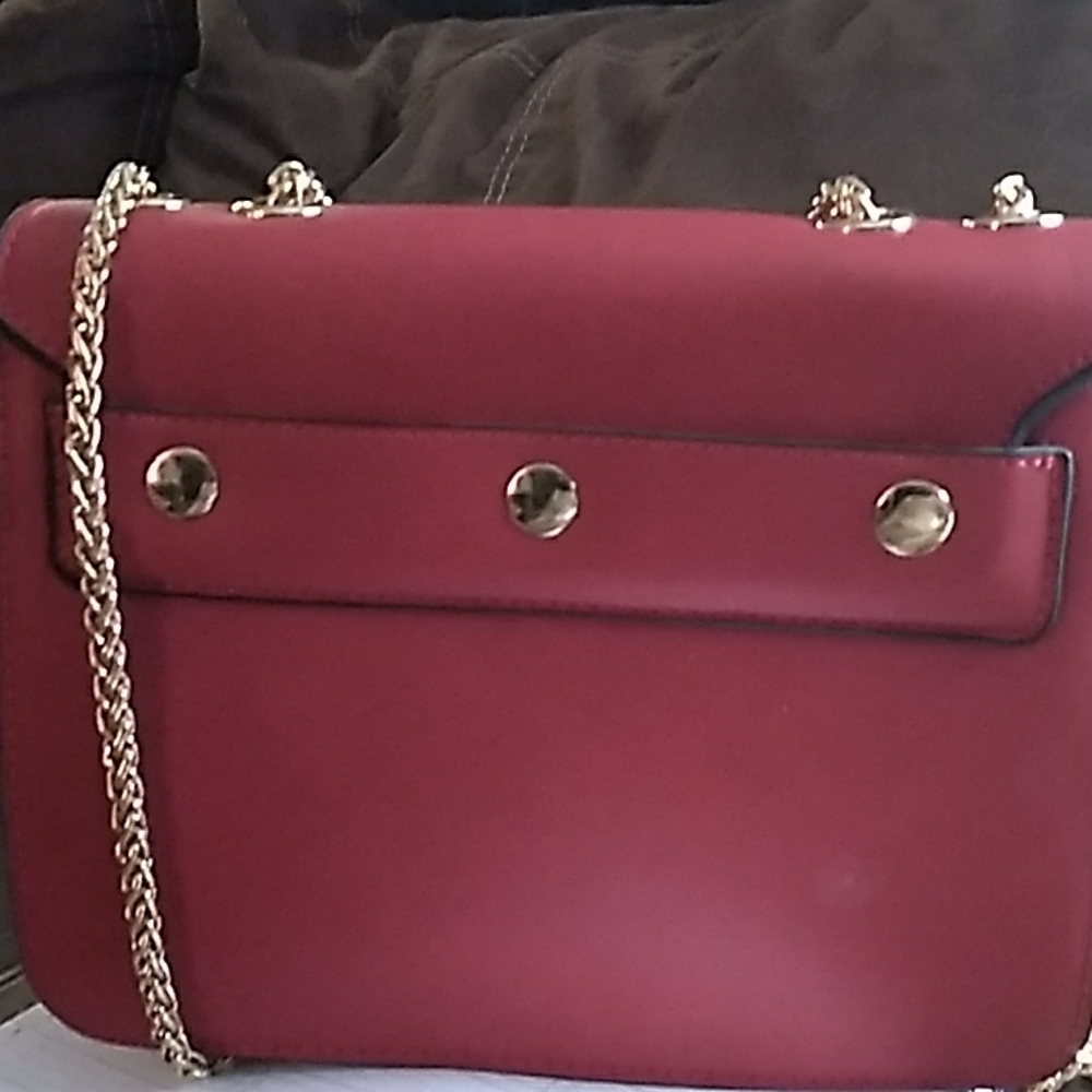 Yes - Picture 3 of 3